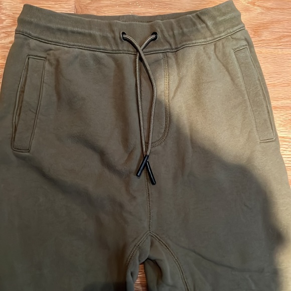 Burberry Boys joggers size 10 - Picture 3 of 5